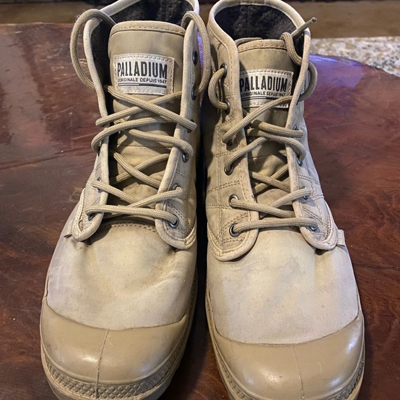 Palladium Cream High-Top Boots with Rugged Sole and Canvas Upper - Picture 2 of 6
